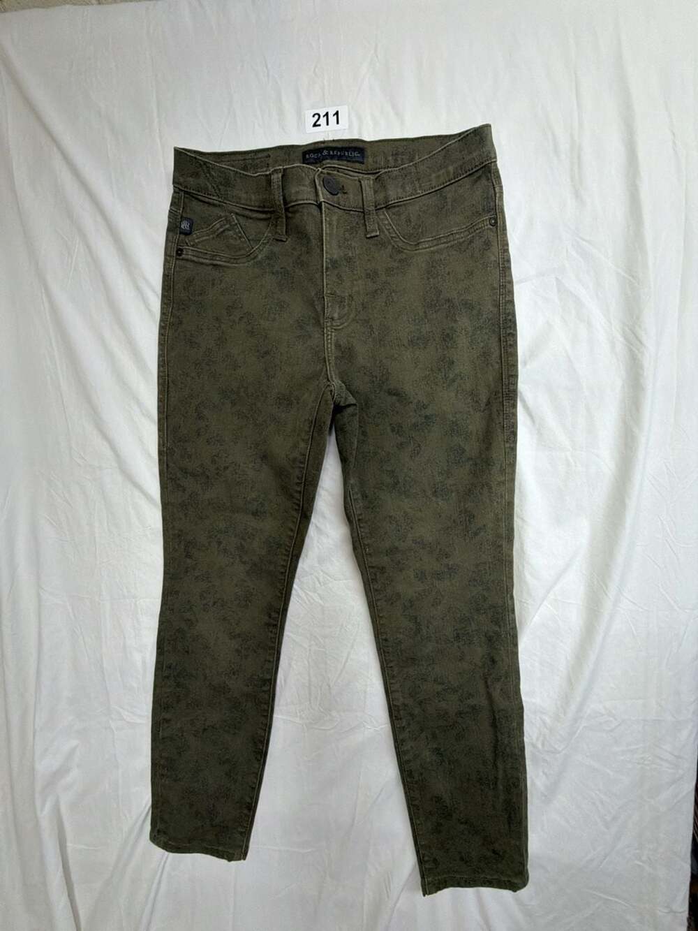 Rock & Republic Kashmere Crop Green Animal Print Skinny Jeans Size 8